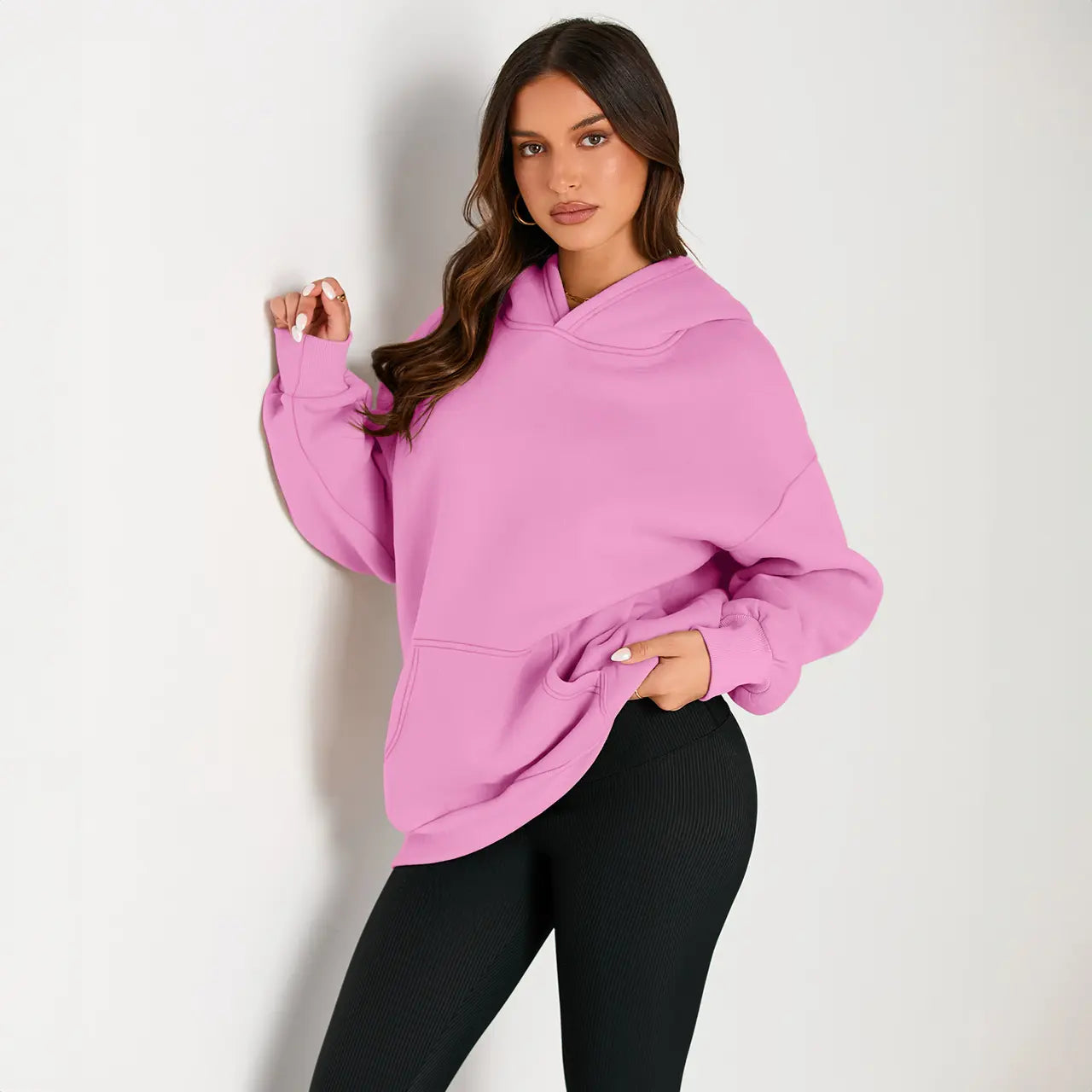 Women's oversized fleece hoodie with pockets